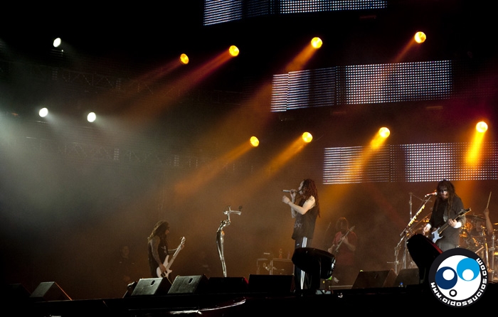 Korn en Caracas