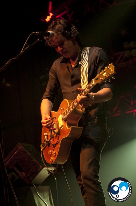 La lengua y honestidad de Calamaro en Caracas on the Rocks