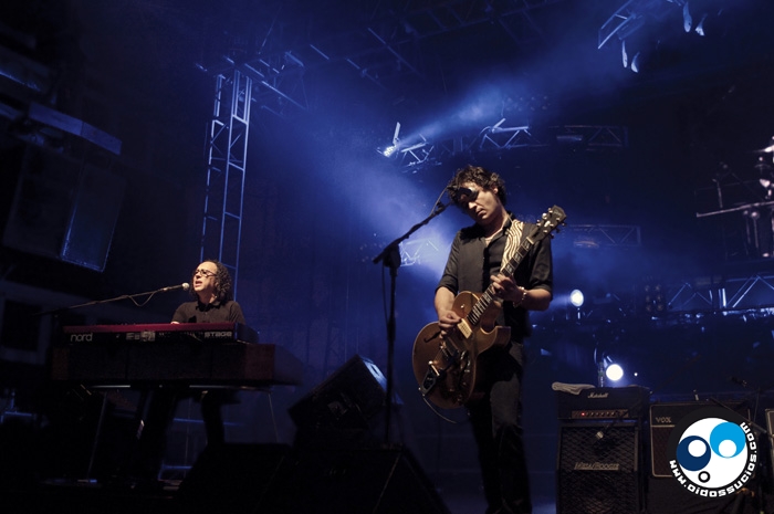 La lengua y honestidad de Calamaro en Caracas on the Rocks