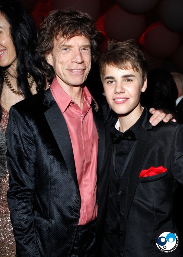 Hasta Mick Jagger se toma fotos con Justin Bieber