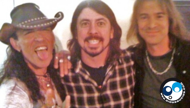 Dave Grohl (Foo Fighters) colabora en nuevo proyecto con la banda ochentera RATT