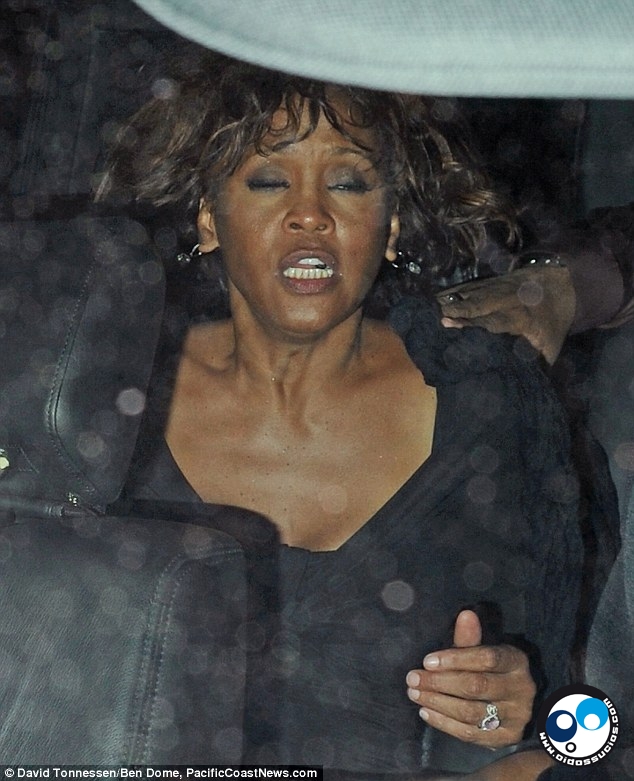 Murió Whitney Houston