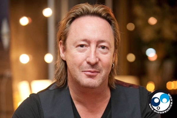 Julian Lennon revela que la visión de Bono está empeorando