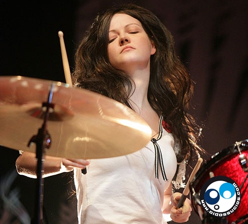 Dave Grohl cree que Meg White es una de las mejores bateristas de la historia