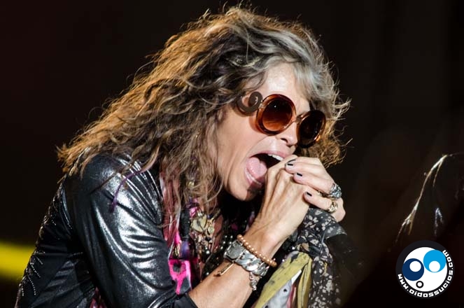 Aerosmith dio cátedra y cumplió con su show en Caracas