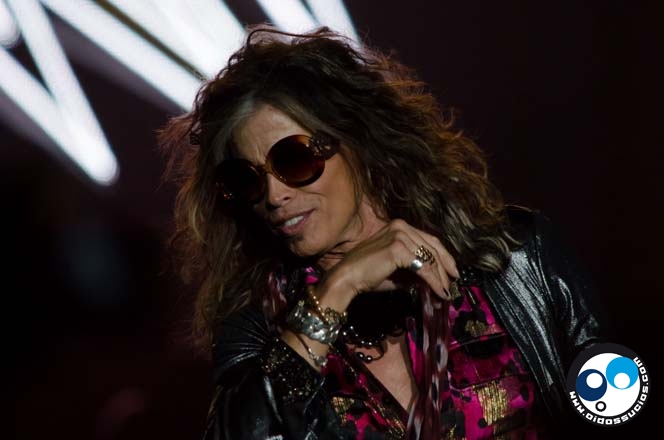 Aerosmith dio cátedra y cumplió con su show en Caracas